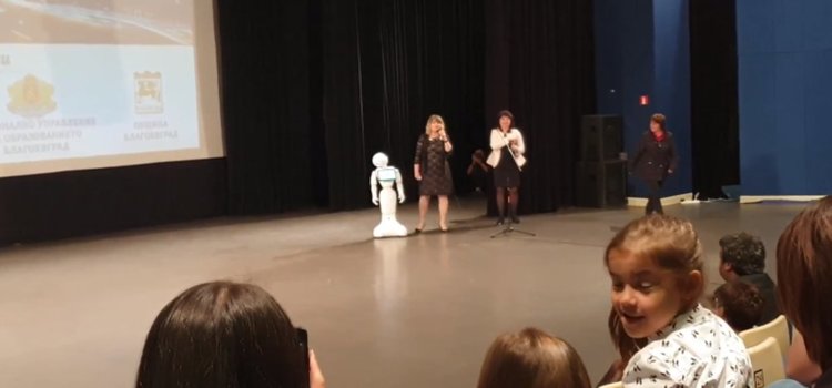 Ученици от "Златаров" донесоха награди от Национално състезание по ИТ