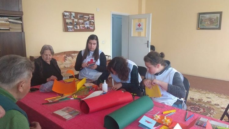 В Дома за стари хора в Кърджали уважават празниците и обичаите