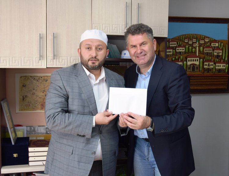 Главното мюфтийство дари 1500 лв. за реставрацията на джамията в Любино