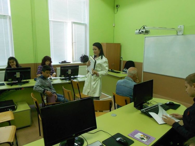 Домашното насилие разискваха със съдия Монева учениците от Градина