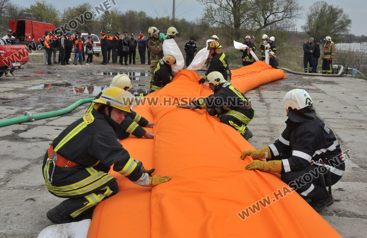 Хасковските пожарникари ще следят бедствията с дронове и самолет