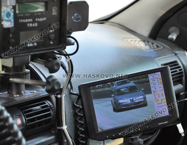 През 3 минути камерата на КАТ лови шофьори с превишена скорост в Хасковско