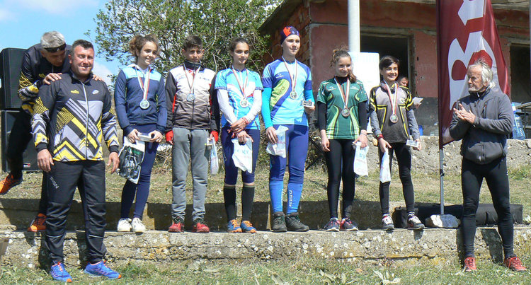5 медала за ориентировачите на "Компас 1994" от Купа "Сакар"