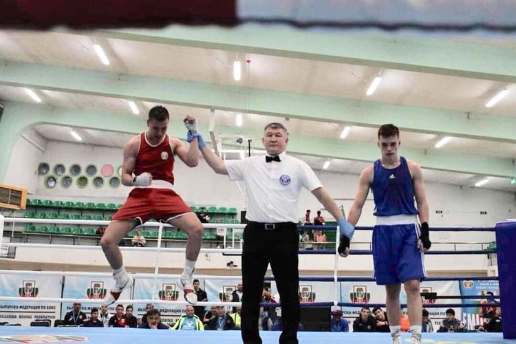 Емирджан Мехмед със златен медал от Международен турнир по бокс