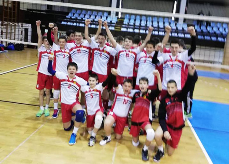 Малките волейболисти на СУ "П.Р. Славейков" в топ 5 на света