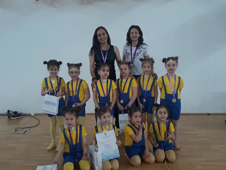 Каубойките от „Калия“ със злато от гимнастрадата, състезателките на „Аида“ с 3 медала