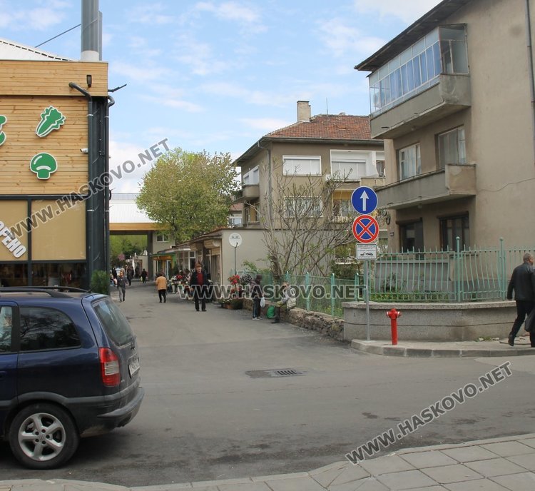 Къде да паркираме около обновения Бабин пазар?