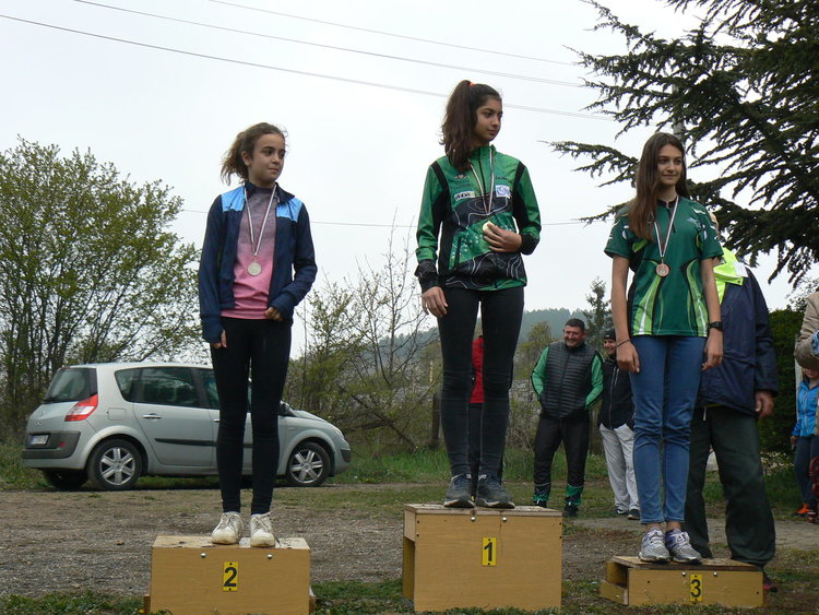 11 медала за "Компас" от състезанието Купа "Средна гора" по спортно ориентиране