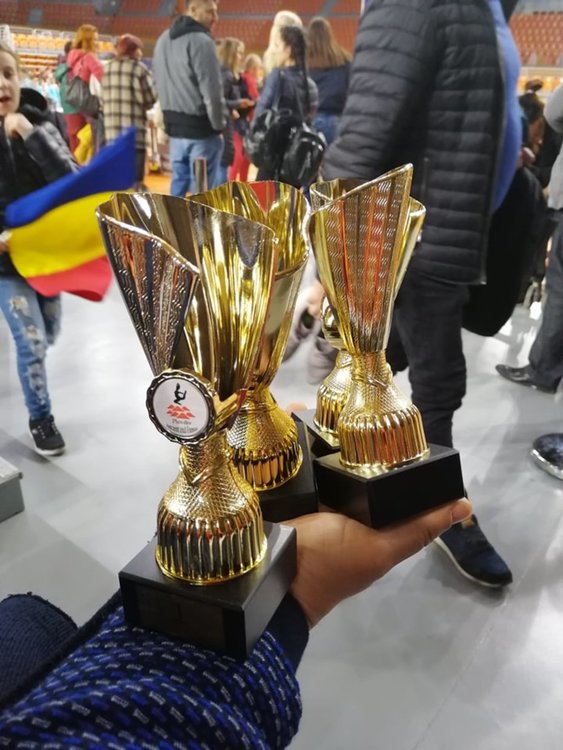 14 призови места за танцьорите на "Рона" от Международен фест в Пловдив