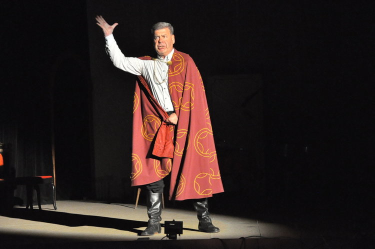 Иван Караславов: "Живях и живея обграден от талантливи хора"