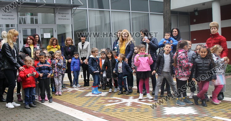 Час по гражданско образование в съда и Историческия музей за най-малките