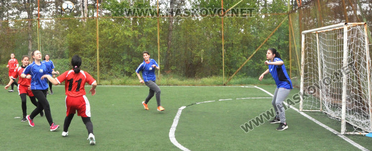 Шест девически отбора се включиха в турнир по футбол в Хасково
