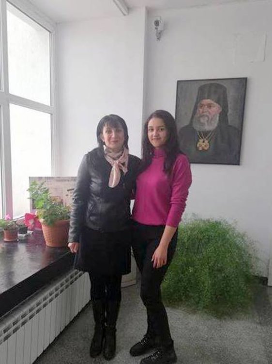 Отличната ученичка на СУ"АнтимI" Илияна Станчева