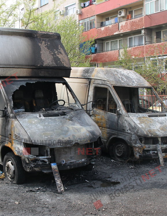 За втори път палят бусовете на един собственик в Димитровград?