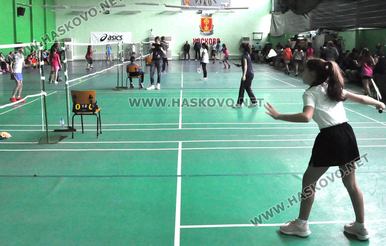 130 бадминтонисти на Държавния шампионат в Хасково