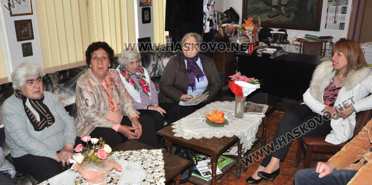 Проф. Вълчев разясни пред хасковлии значимостта на гласуването за Европарламент