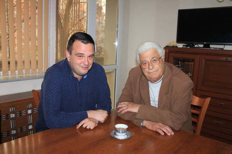 Разговор за приноса на Кърджали за космическата наука при областния управител