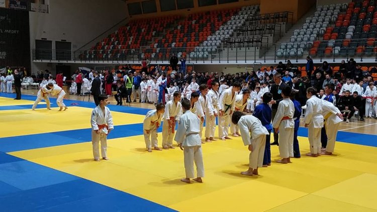 Хасковските джудисти с купа за трето място на Държавното