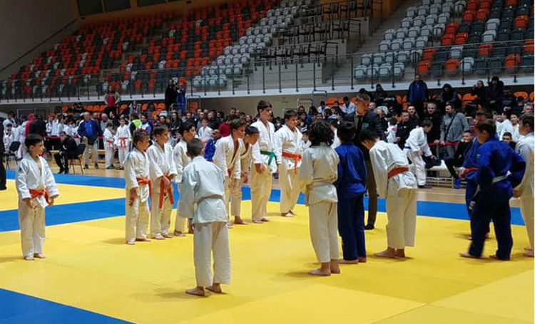 Хасковските джудисти с купа за трето място на Държавното