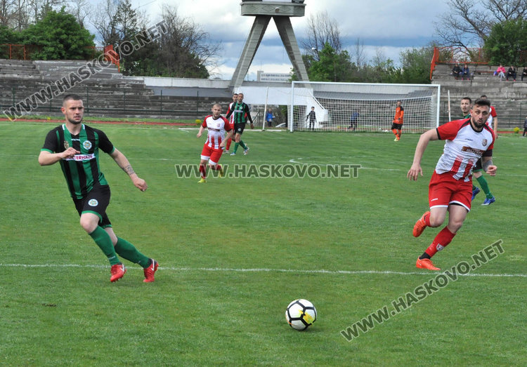 ФК „Хасково” отстъпи на водача „Нефтохимик” на „Ямача”