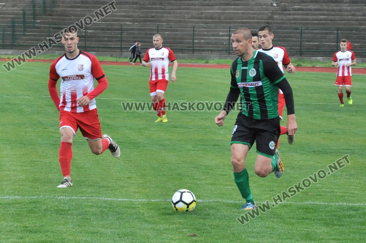 ФК „Хасково” отстъпи на водача „Нефтохимик” на „Ямача”