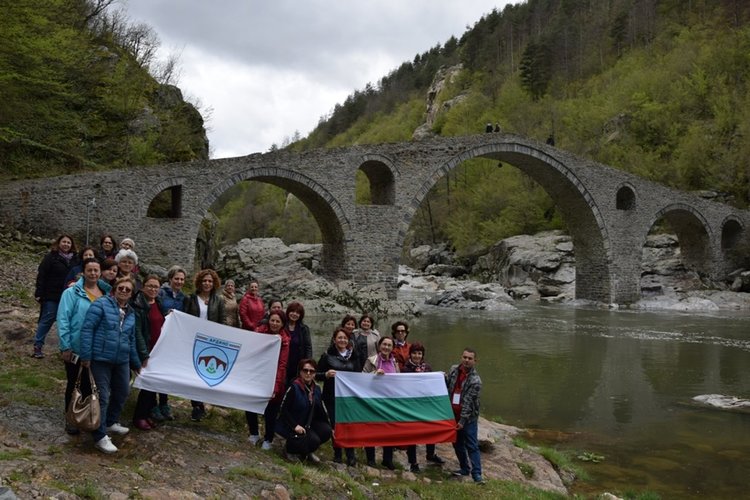 Учители от Люлебургаз, Одрин и Бабаески видяха за първи път Дяволския мост