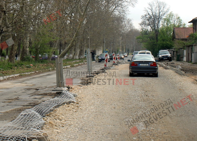 Ремонтни дейности в кв. Марийно