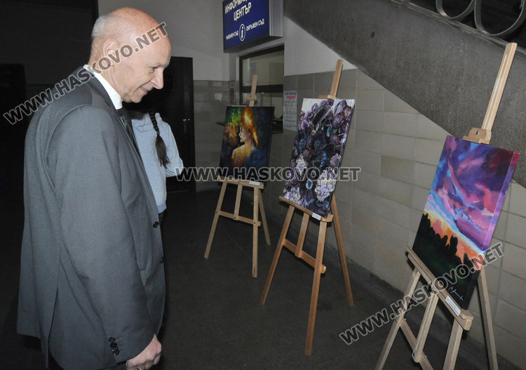 Нови председатели в хасковския съд днес, откриха изложба в подкрепа на Дани