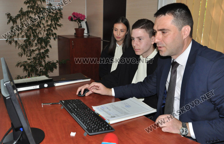 Нови председатели в хасковския съд днес, откриха изложба в подкрепа на Дани