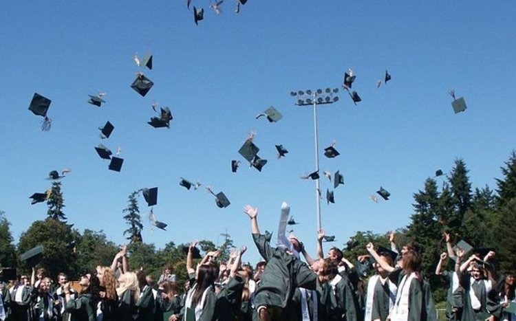 Кампания срещу интелектуалната емиграция на младите българи провеждат в Димитровград