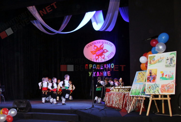 1200 таланти от областта участват в конкурса "Шанс" 