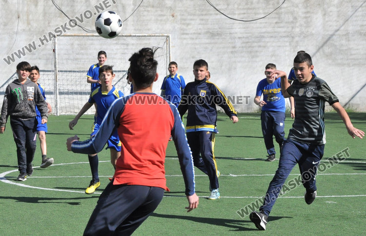 Над 80 деца от Хасковско се включиха в Регионалните игри на Спешъл Олимпикс