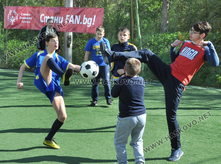 Над 80 деца от Хасковско се включиха в Регионалните игри на Спешъл Олимпикс