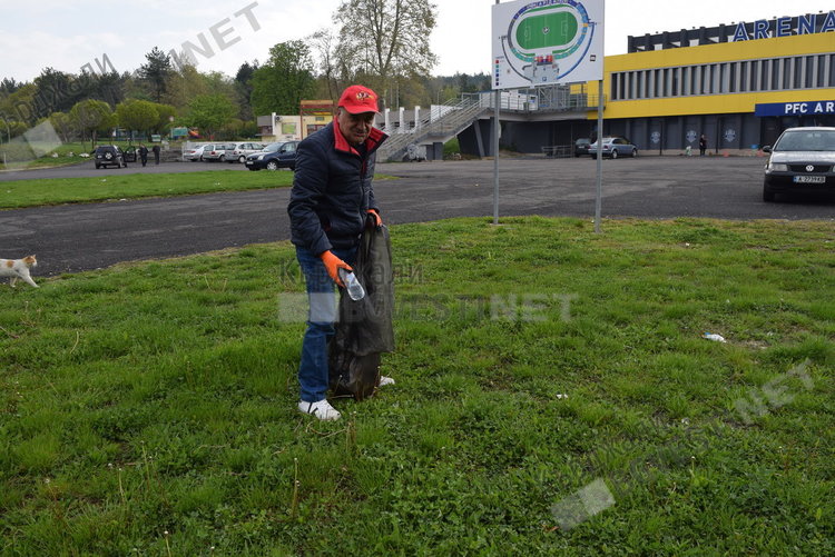 Кърджалийци бойкотираха кампанията „Кърджали-чист и красив”, позитивен пример дадоха  общинските съветници