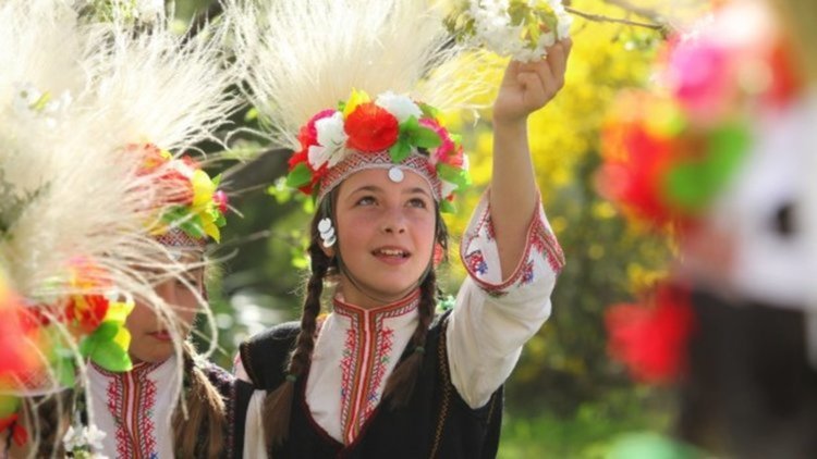 Лазаровден е