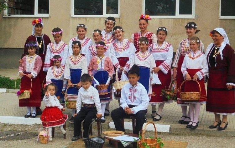 Читалище „Нов път“ в Добрич с инициативи за Лазаровден, Цветница и Великден 