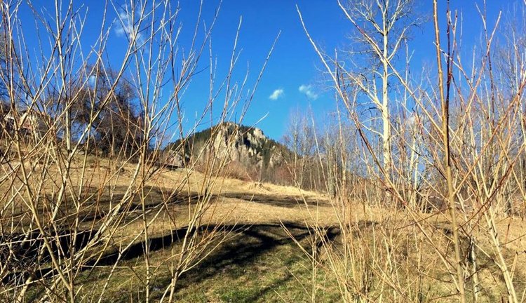 Слънчево, но хладно в неделя, идва затопляне