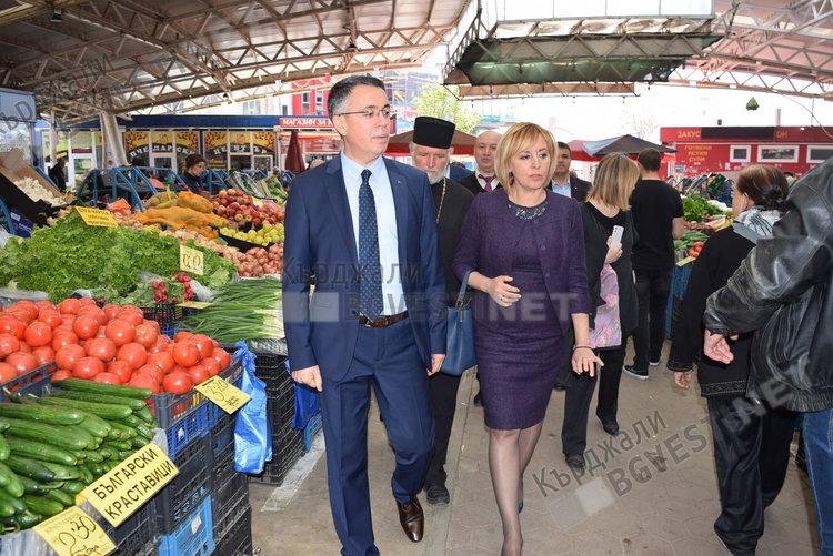 Знак на толерантност даде в църква и джамия в Кърджали Мая Манолова