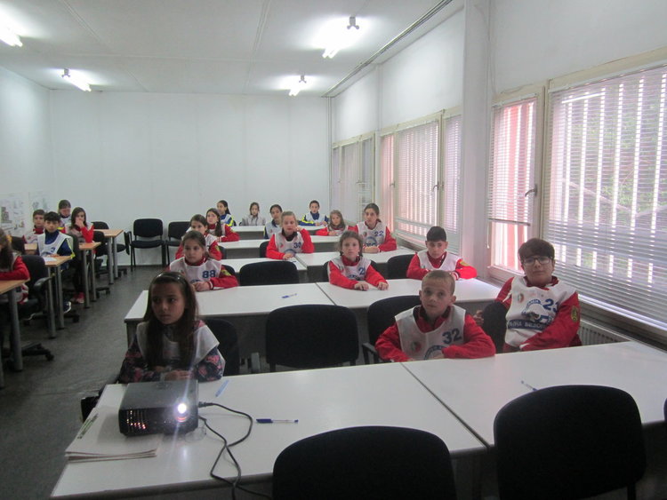 Второ и четвърто място завоюваха първомайските отбори по приложно колоездене