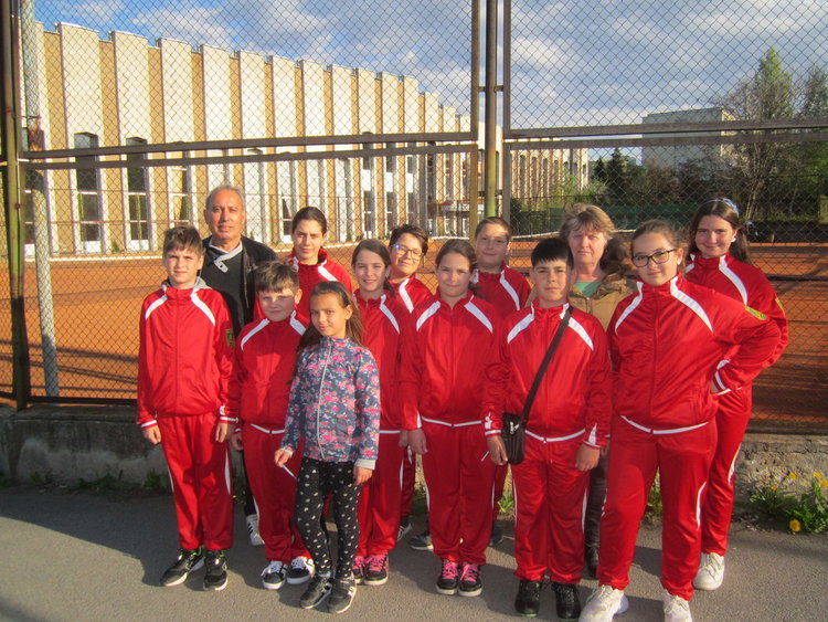 Второ и четвърто място завоюваха първомайските отбори по приложно колоездене