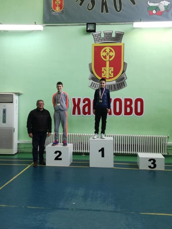 Станимир Терзиев стана троен шампион по бадминтон при момчетата до 15 години