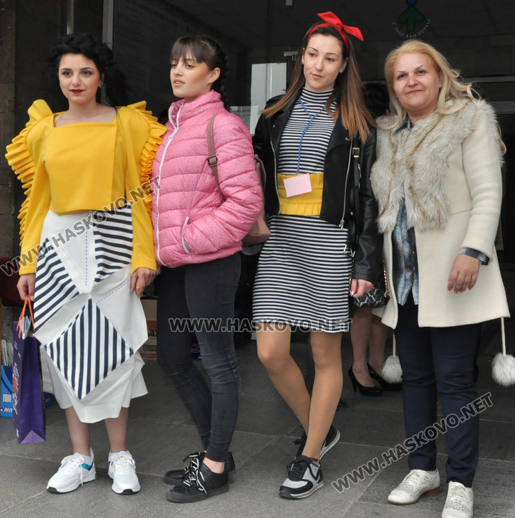 Две награди за хасковската мода от Националното ученическо състезание