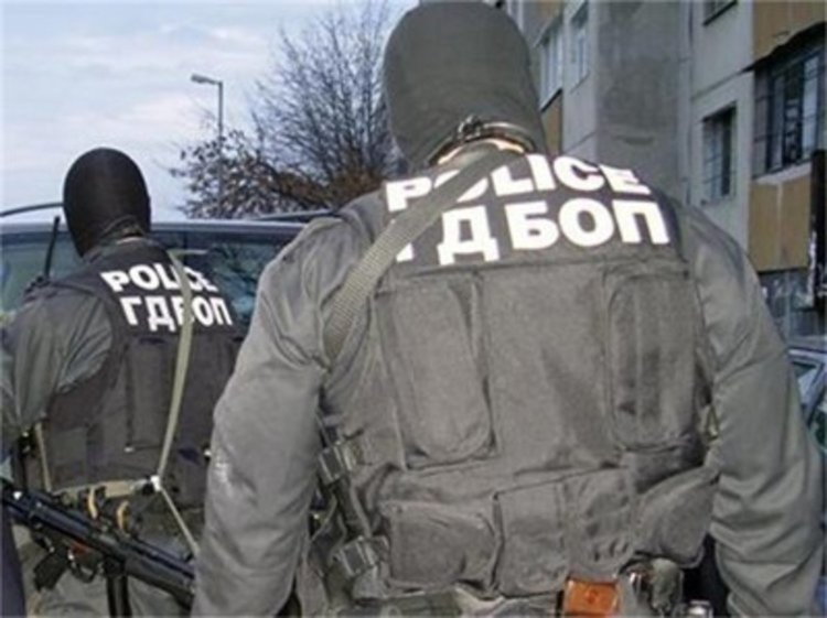 Обвинение за петима за данъчни измами за 9 млн. лв.