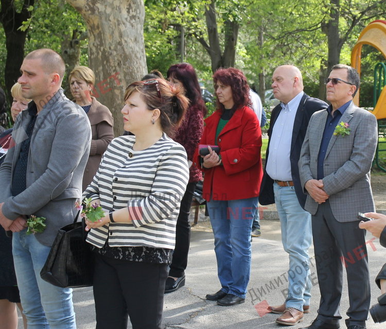 ГЕРБ, БСП и ВОЛЯ се обединиха за изграждането на чешма в чест на дарителите – „Дари живот“ – ВИДЕО