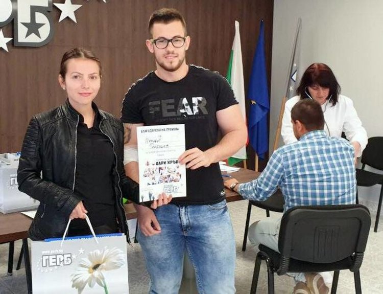 5 литра кръв бе резултата от кампанията на MГЕРБ за кръводаряване