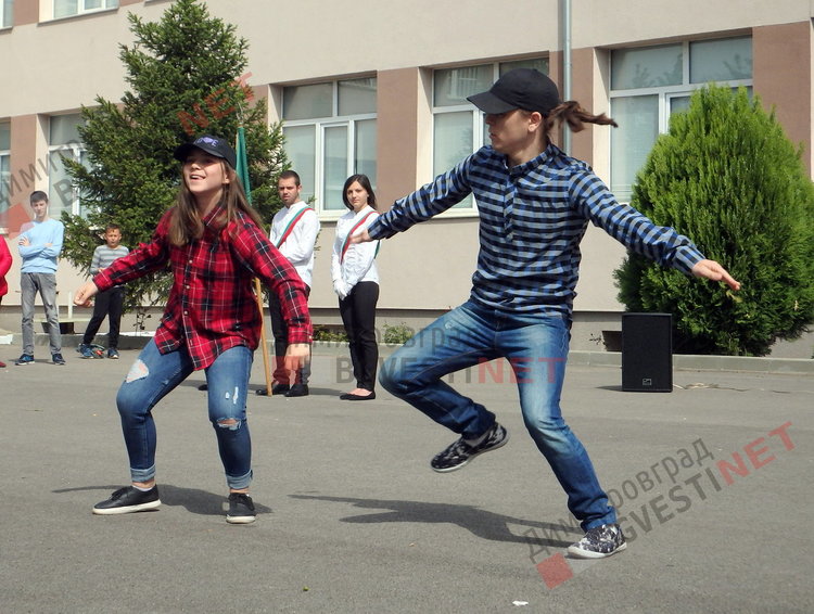 Каравеловци днес отпразнуваха своя патронен празник