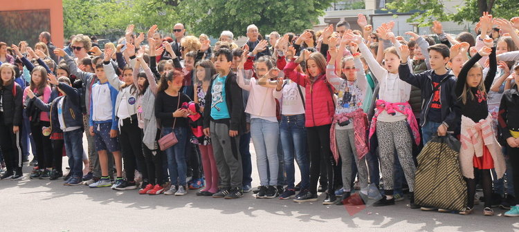 Патронен празник чества днес ОУ "Пенчо Славейков"