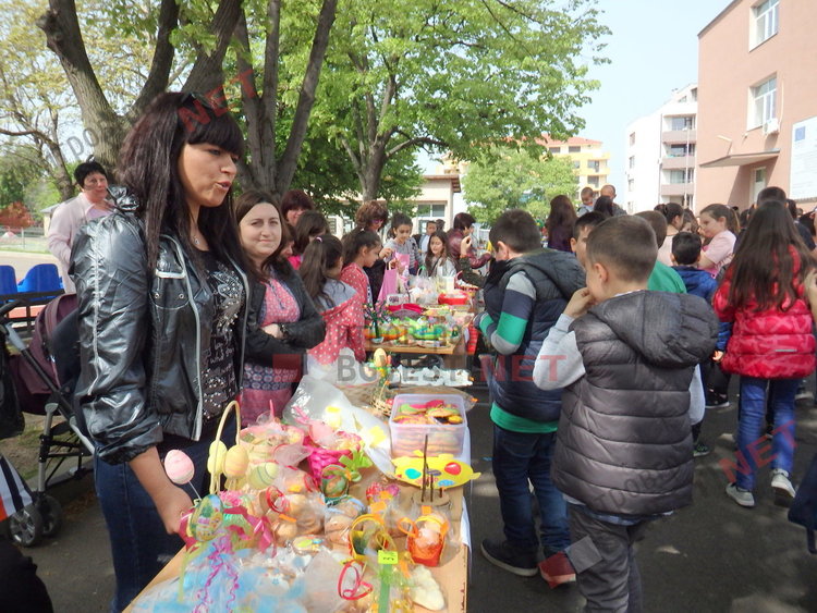 Каравеловци днес отпразнуваха своя патронен празник