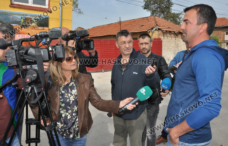 Отново блокада на пътя за Маказа, в Конуш искат асфалт, вода и канализация