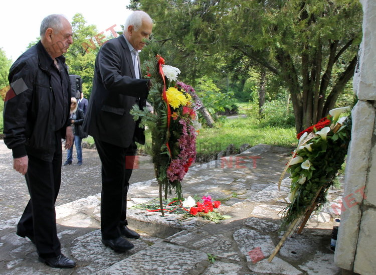 Почетоха паметта на поета Пеньо Пенев - Човек се ражда, за да даде другиму любов.